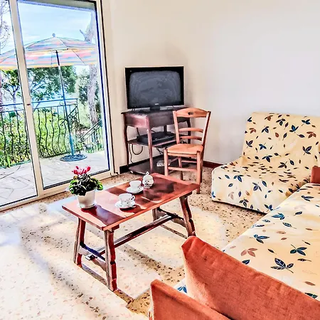 Boudi-ou-2 By Interhome Appartement Saint-Raphaël